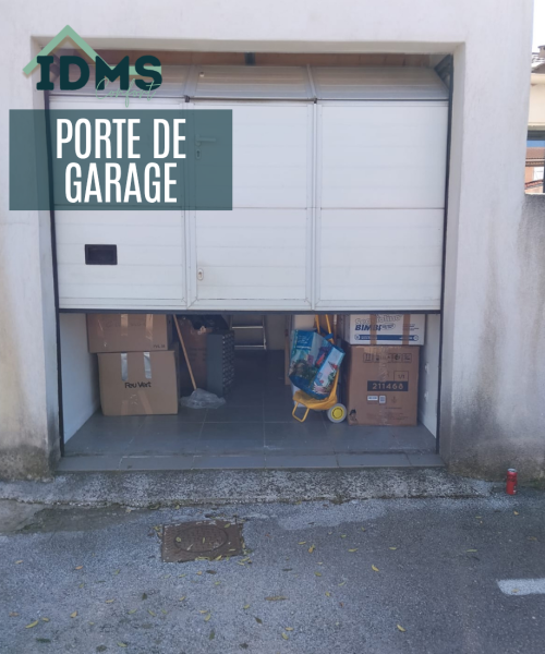 realisation-reparation-porte-de-garage-motorisee